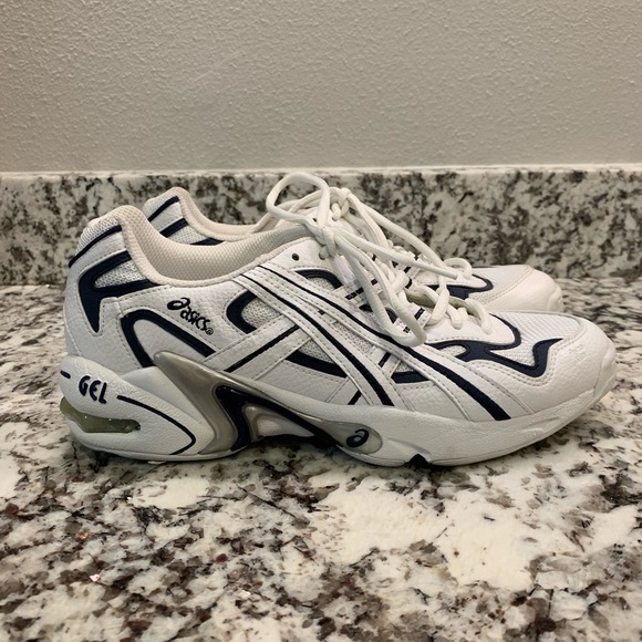 asics gel cross trainer